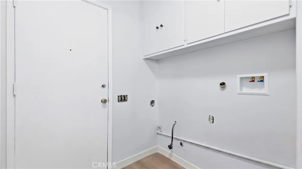 11357 Orcas Lakeview Terrace, CA 91342