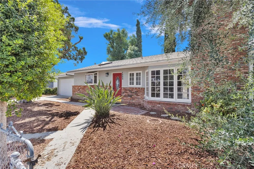 1534 Wallace Street Simi Valley, CA 93065