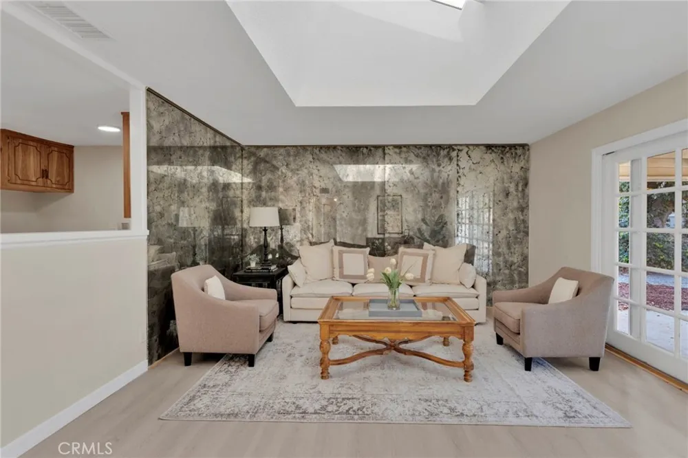1534 Wallace Street Simi Valley, CA 93065