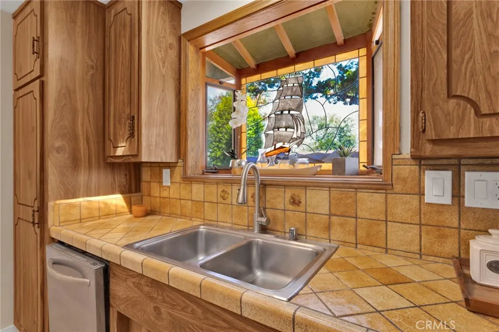 1534 Wallace Street Simi Valley, CA 93065