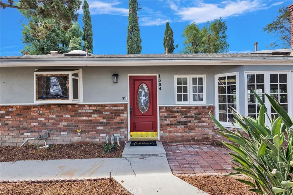 1534 Wallace Street Simi Valley, CA 93065