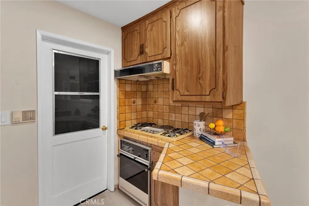 1534 Wallace Street Simi Valley, CA 93065