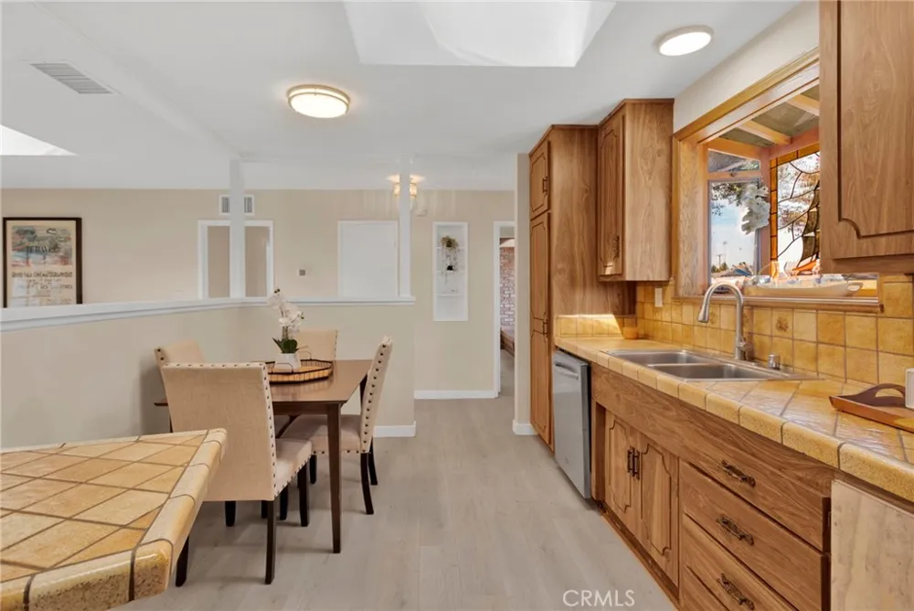 1534 Wallace Street Simi Valley, CA 93065