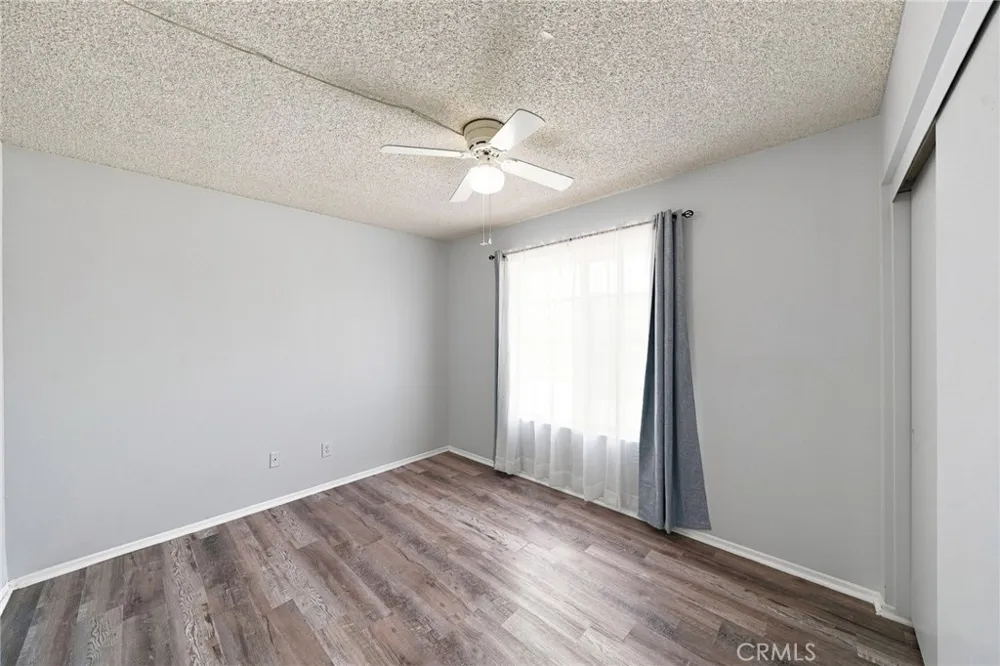 1522 Creekside Drive San Bernardino, CA 92407