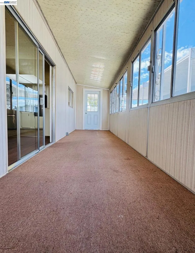 387 Santa Paula San Leandro, CA 94579