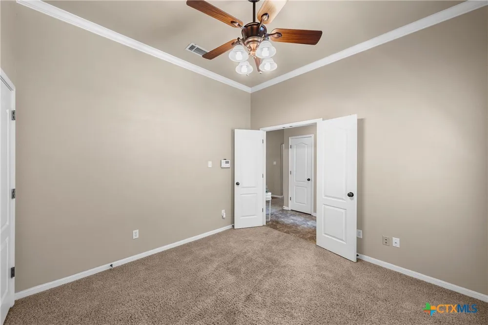 112 Arbor Drive Little River Academy, TX 76554