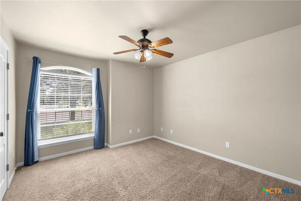 112 Arbor Drive Little River Academy, TX 76554