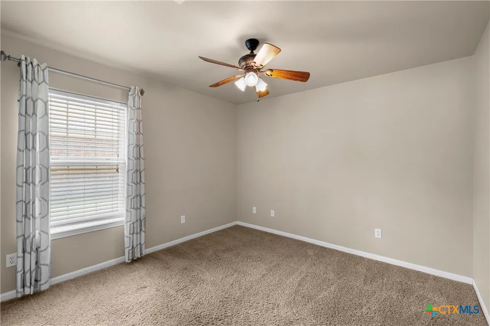 112 Arbor Drive Little River Academy, TX 76554
