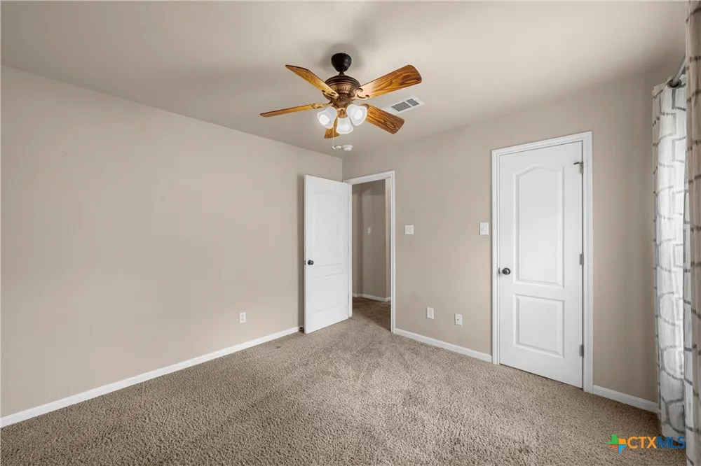 112 Arbor Drive Little River Academy, TX 76554