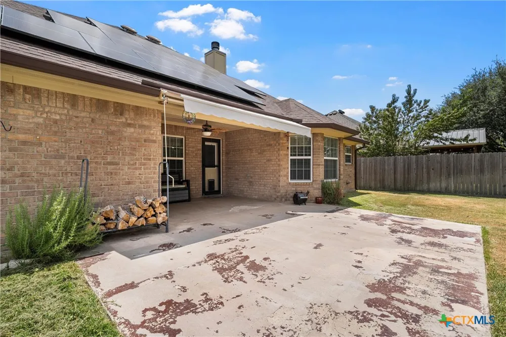 112 Arbor Drive Little River Academy, TX 76554