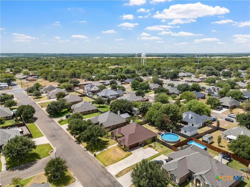 112 Arbor Drive Little River Academy, TX 76554
