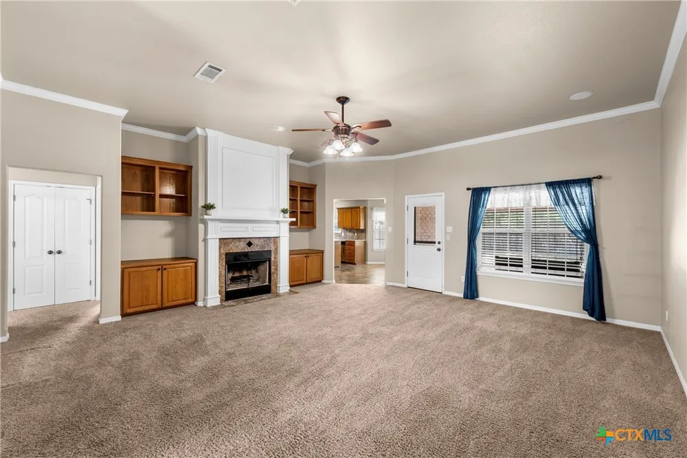 112 Arbor Drive Little River Academy, TX 76554