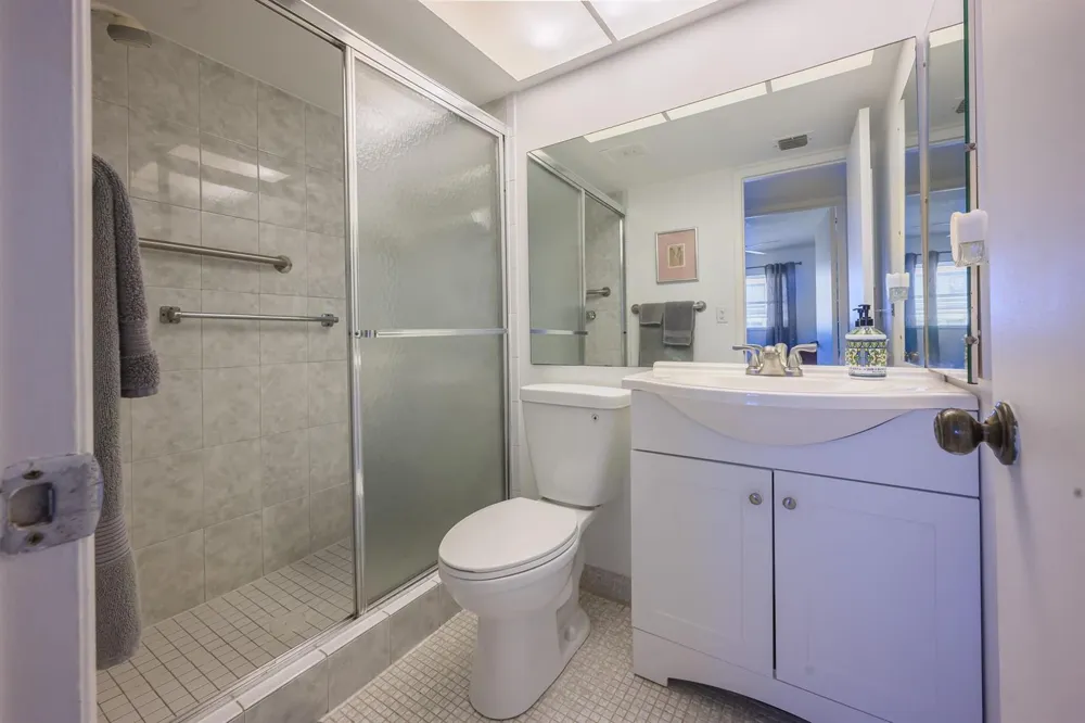 4047 NW 16TH STREET #307 Lauderhill, FL 33313