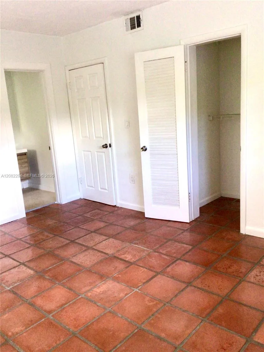 309 Bird Rd #309 Coral Gables, FL 33146