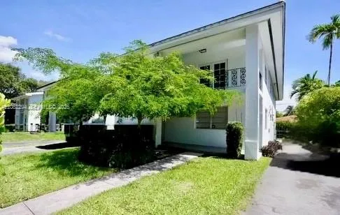 309 Bird Rd #309 Coral Gables, FL 33146
