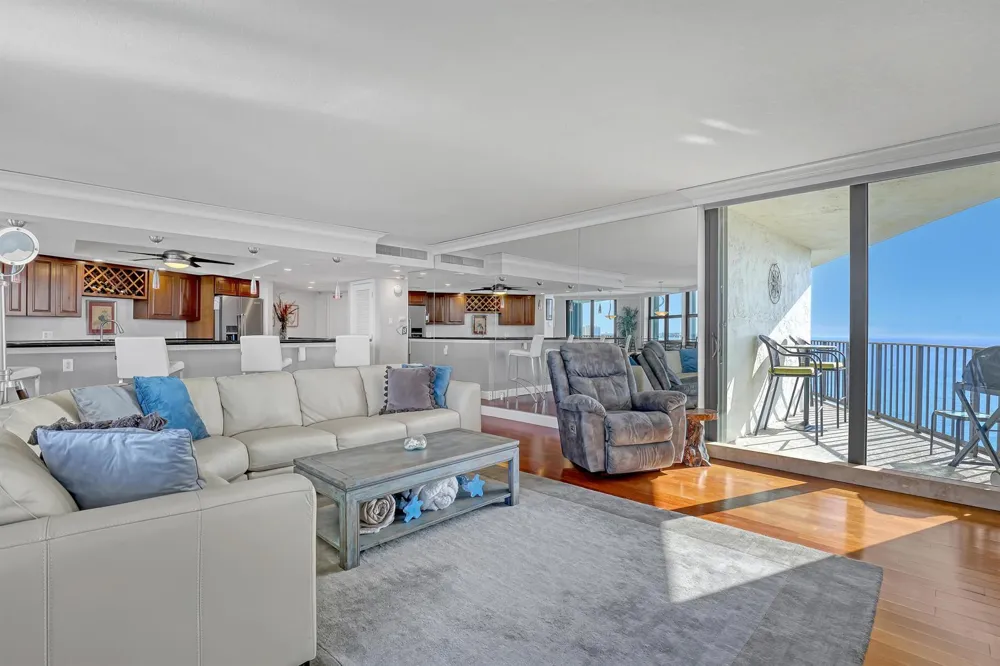 5420 Ocean Drive #1106 Singer Island, FL 33404