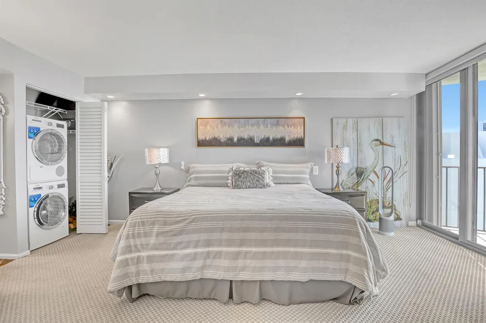 5420 Ocean Drive #1106 Singer Island, FL 33404