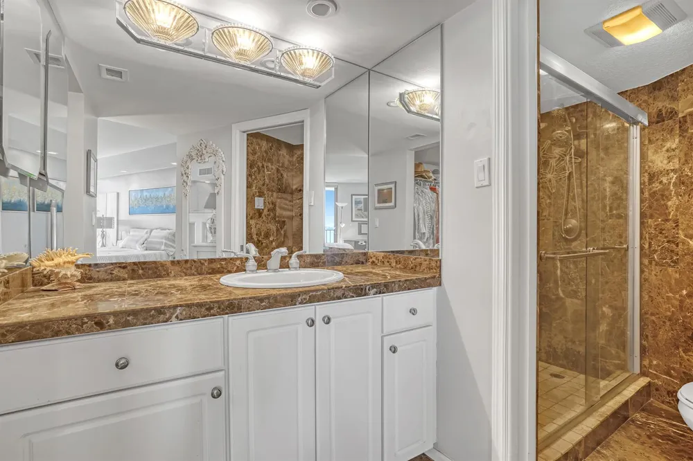 5420 Ocean Drive #1106 Singer Island, FL 33404