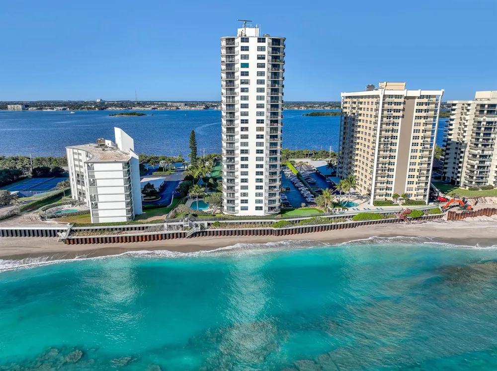 5420 Ocean Drive #1106 Singer Island, FL 33404