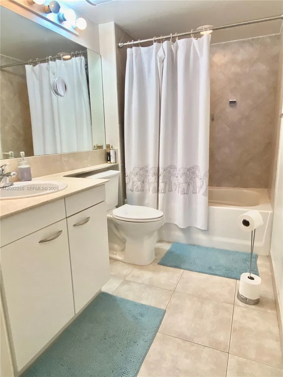 2080 S Ocean Dr #401 Hallandale Beach, FL 33009