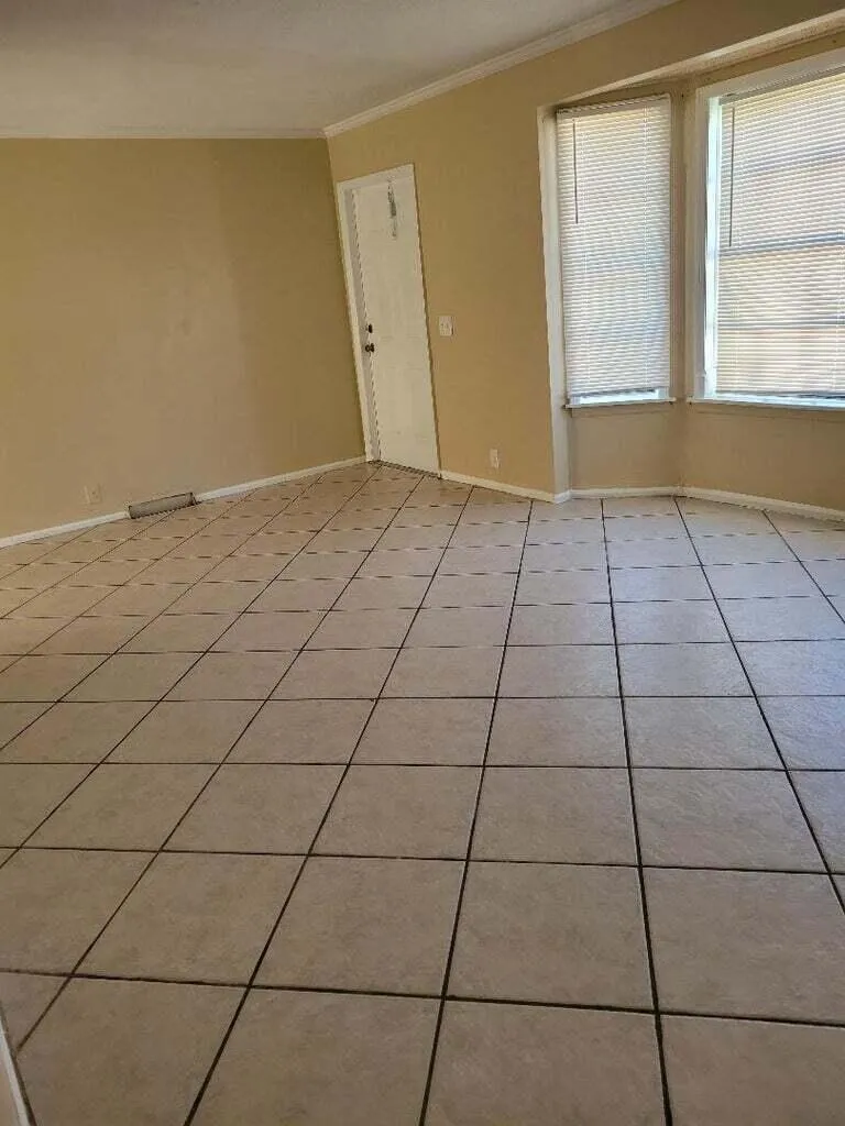 1488 W 31st Street Riviera Beach, FL 33404