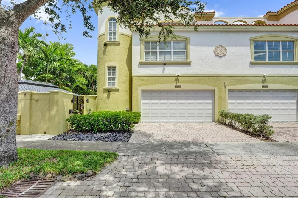 1411 NE 7th Street Fort Lauderdale, FL 33304