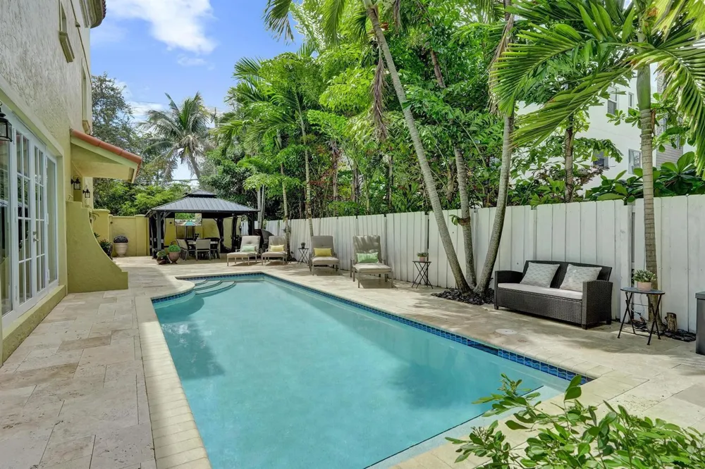 1411 NE 7th Street Fort Lauderdale, FL 33304