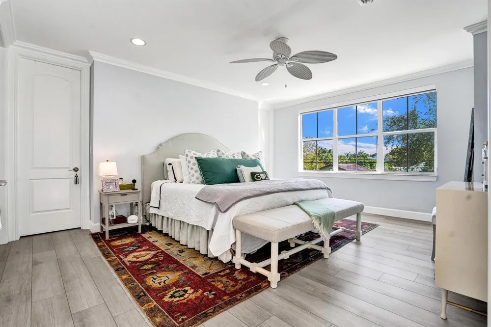 1411 NE 7th Street Fort Lauderdale, FL 33304