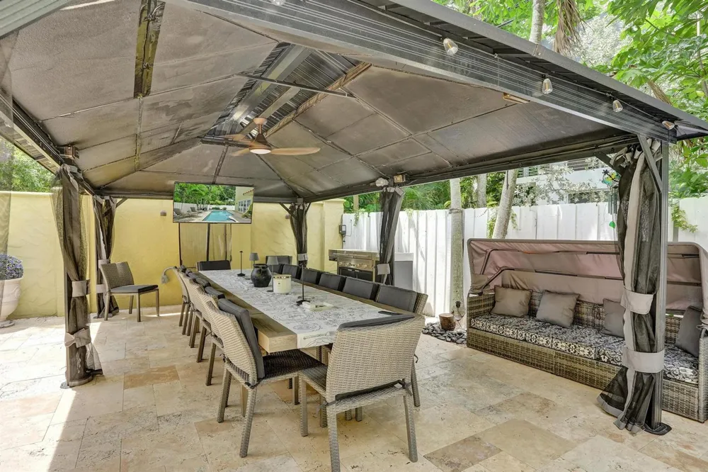 1411 NE 7th Street Fort Lauderdale, FL 33304