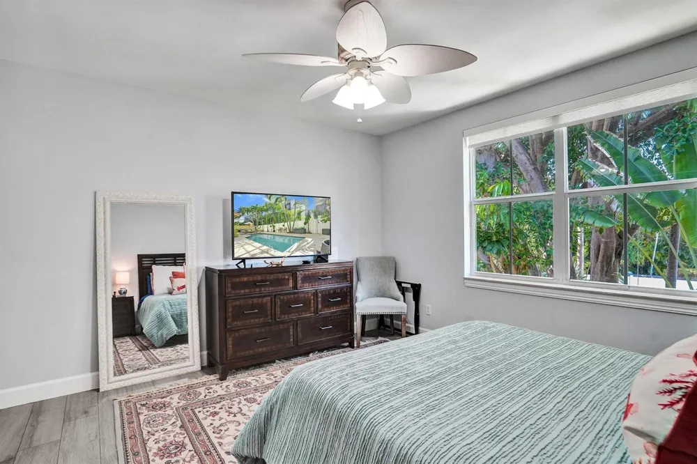 1411 NE 7th Street Fort Lauderdale, FL 33304