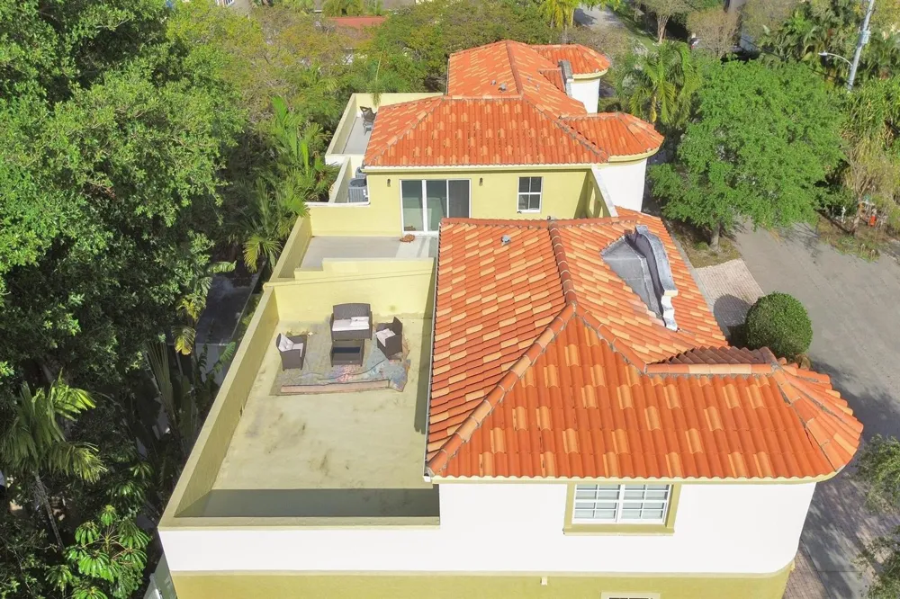 1411 NE 7th Street Fort Lauderdale, FL 33304