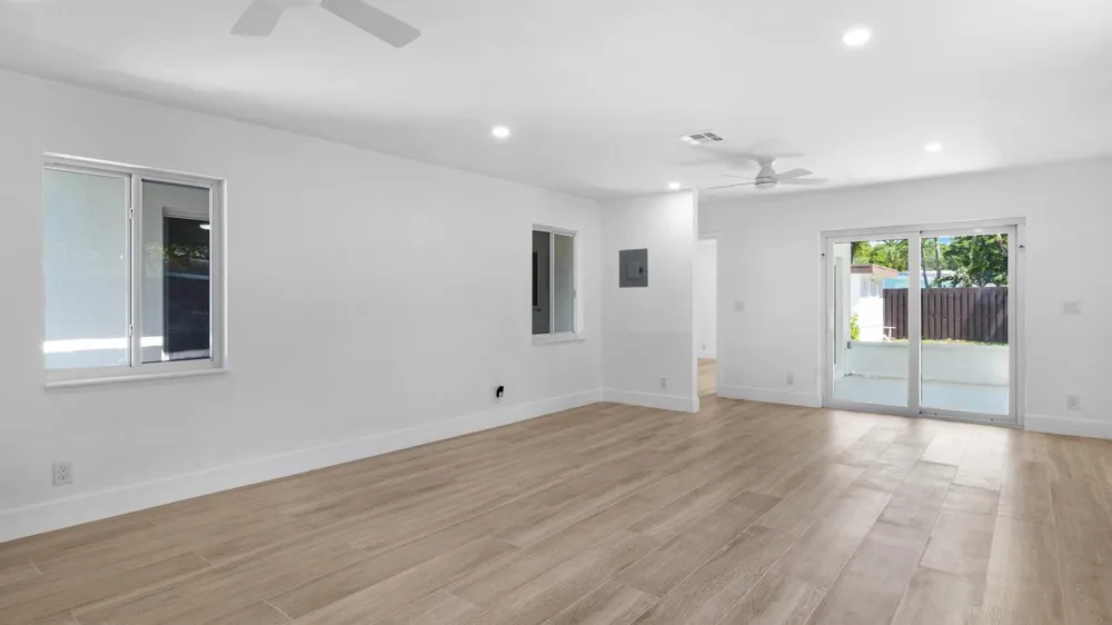 4000 NE 22ND AVENUE Lighthouse Point, FL 33064