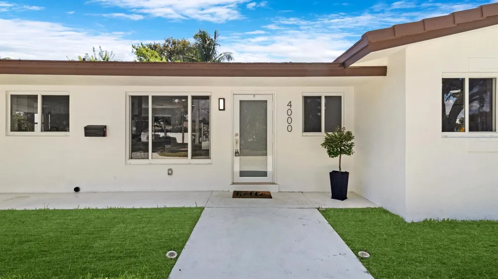 4000 NE 22ND AVENUE Lighthouse Point, FL 33064