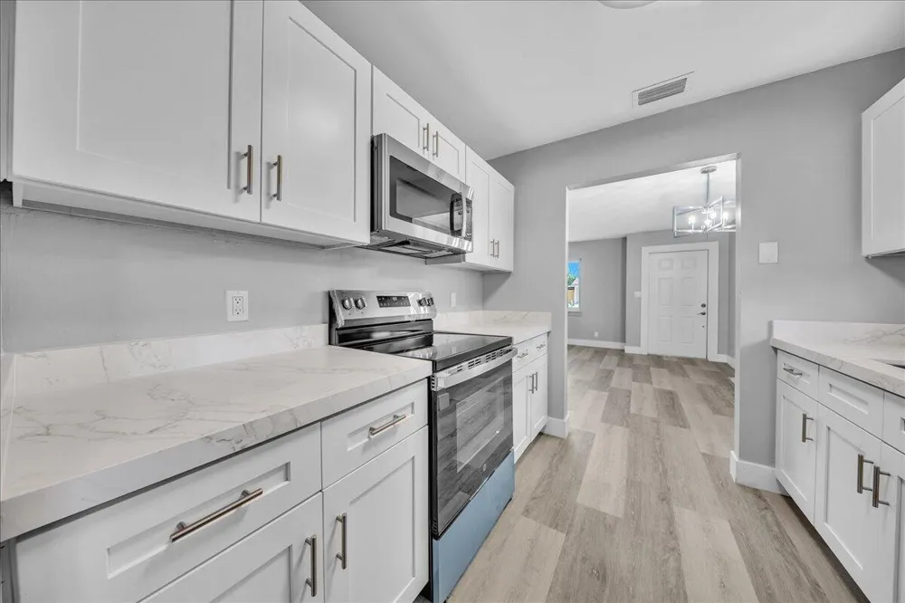 11 NE 28TH COURT Boynton Beach, FL 33435