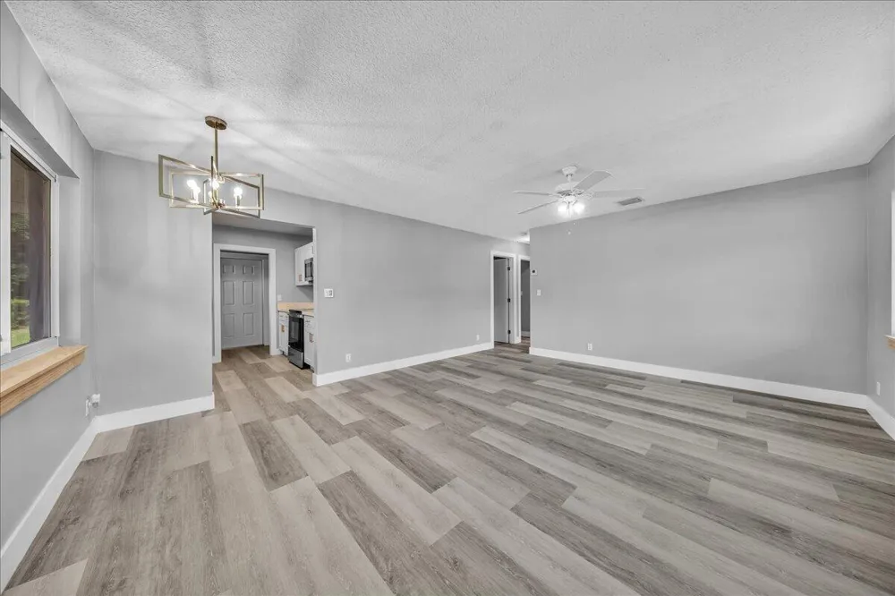 11 NE 28TH COURT Boynton Beach, FL 33435