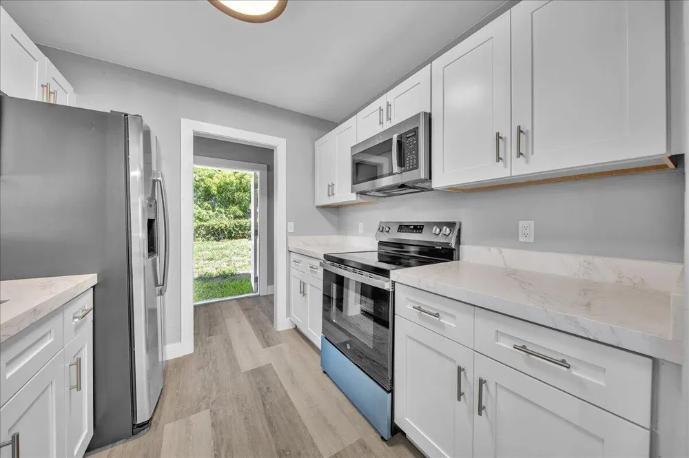 11 NE 28TH COURT Boynton Beach, FL 33435