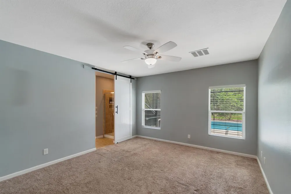 655 VALENCIA CIRCLE SW Vero Beach, FL 32968