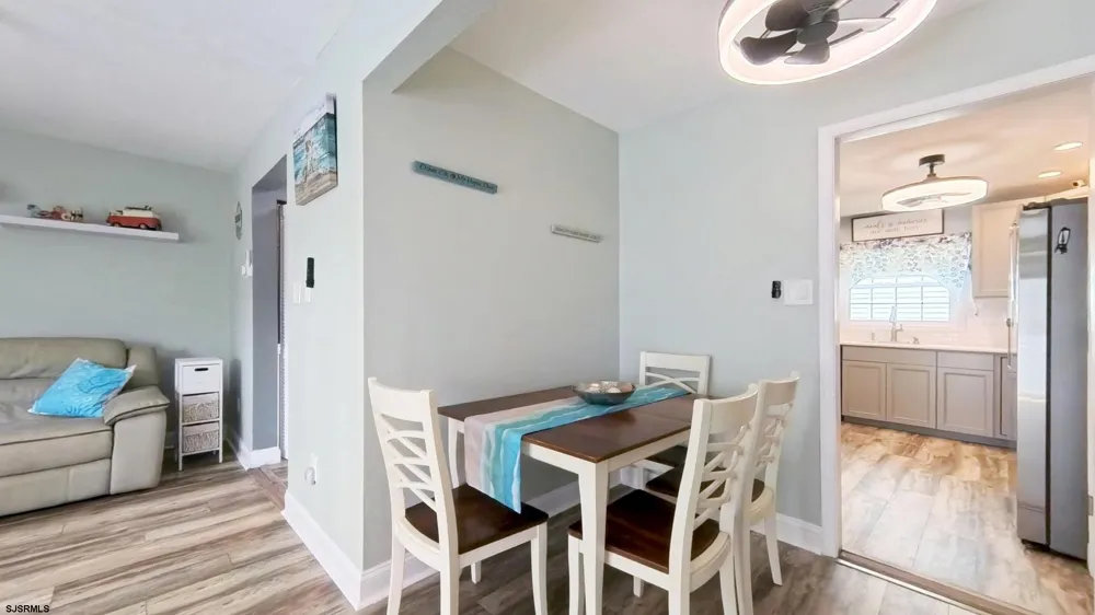 424 Simpson Ave Ocean City, NJ 08226