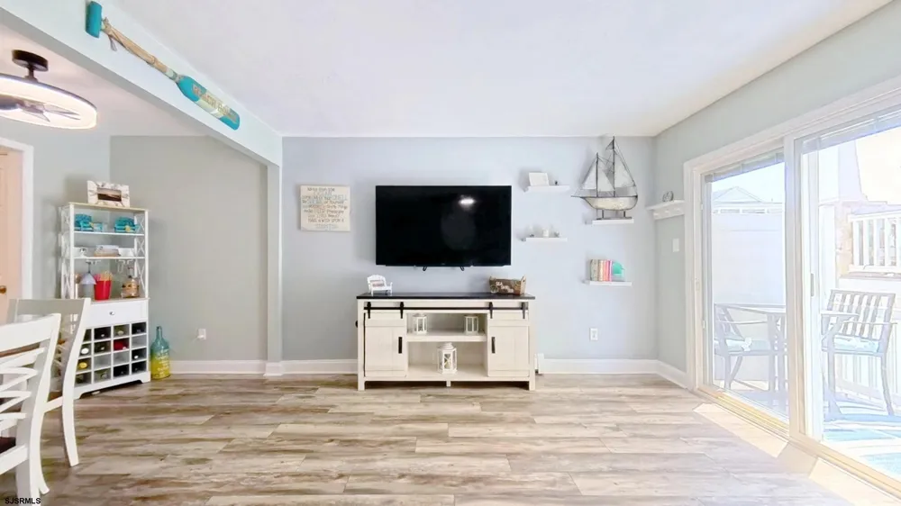 424 Simpson Ave Ocean City, NJ 08226