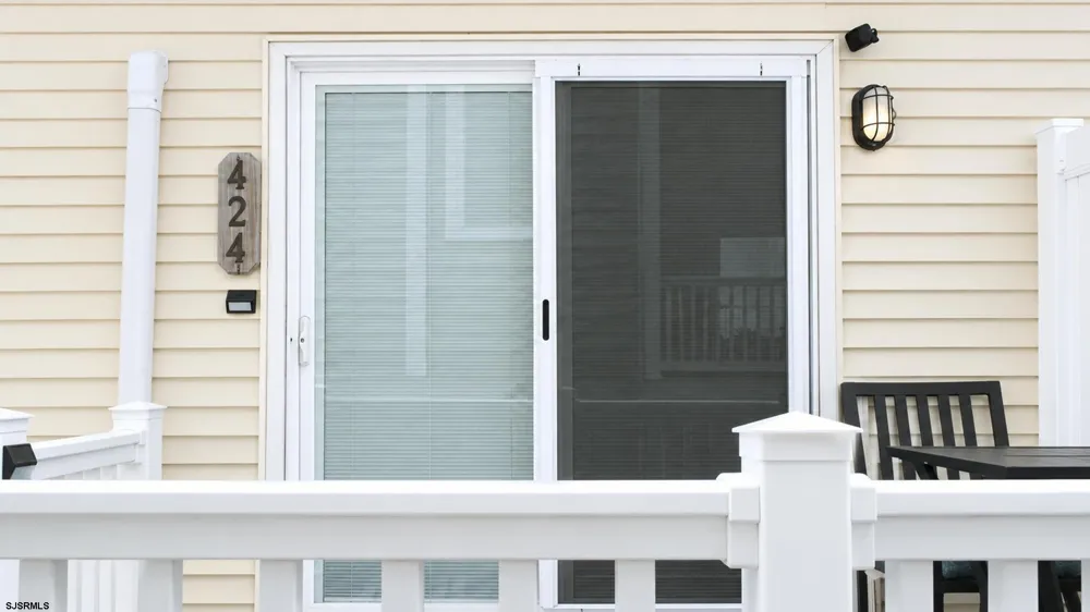 424 Simpson Ave Ocean City, NJ 08226