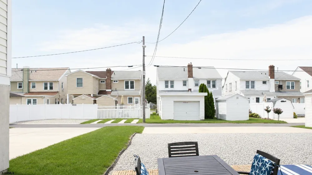 424 Simpson Ave Ocean City, NJ 08226
