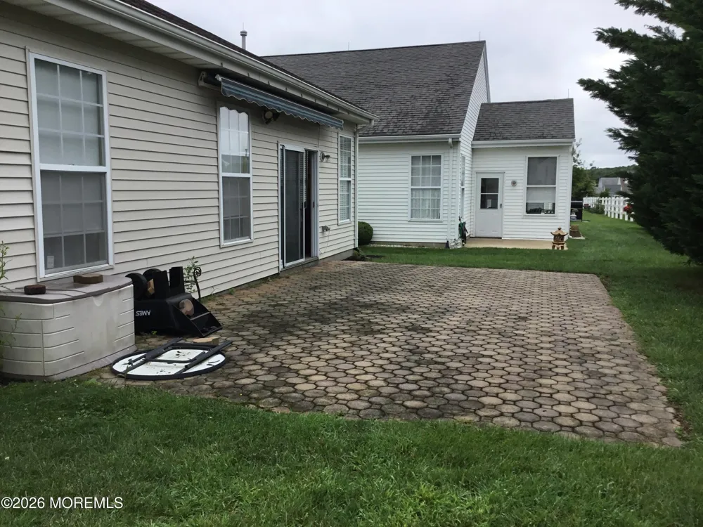 76 Robin Lane Barnegat, NJ 08005
