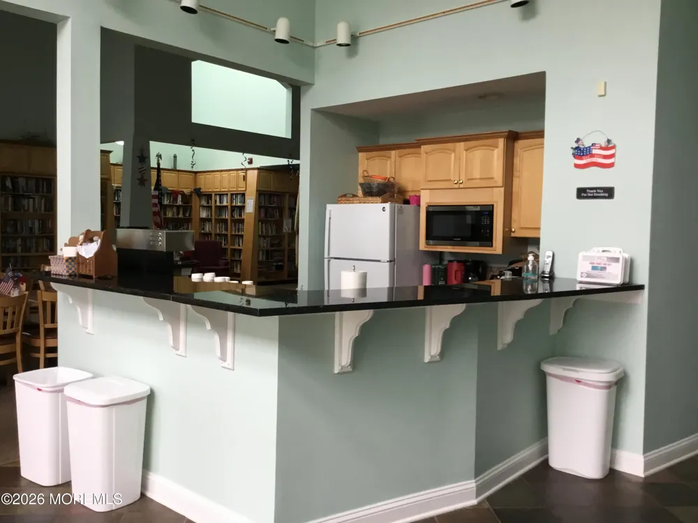 76 Robin Lane Barnegat, NJ 08005