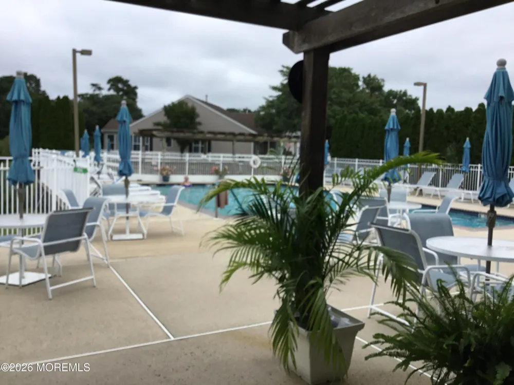 76 Robin Lane Barnegat, NJ 08005