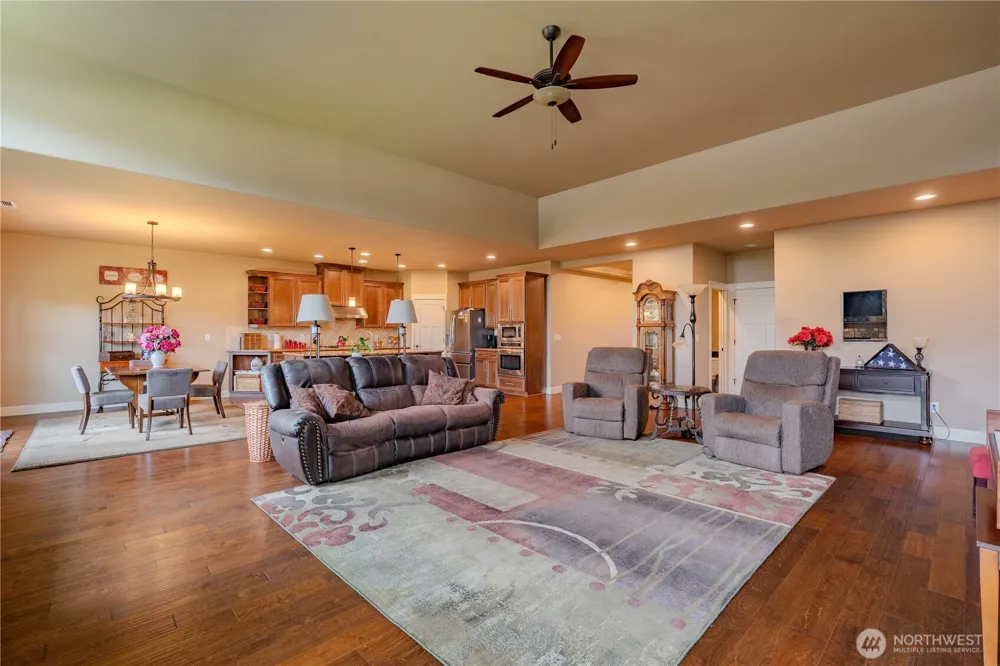 1822 S Dusky Drive Ridgefield, WA 98642
