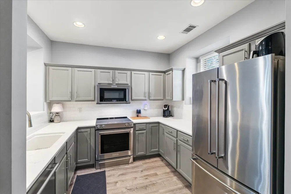 2050 Elliott Ave Nashville, TN 37204