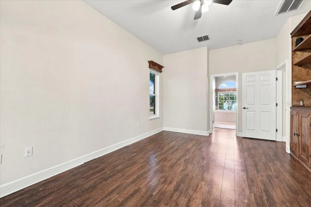 230 LAKE ARIETTA COURT Auburndale, FL 33823