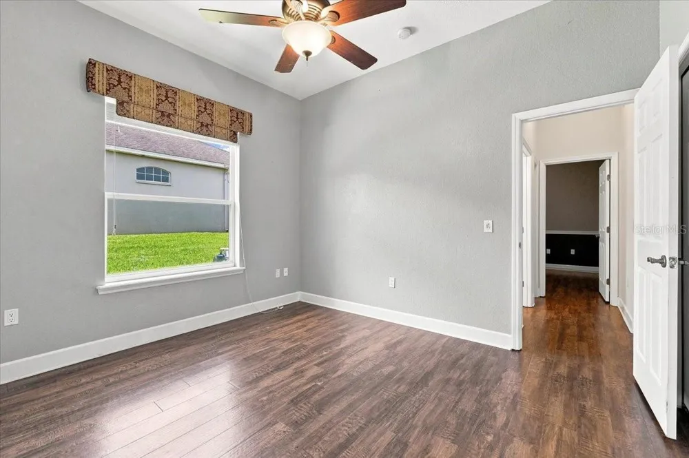 230 LAKE ARIETTA COURT Auburndale, FL 33823
