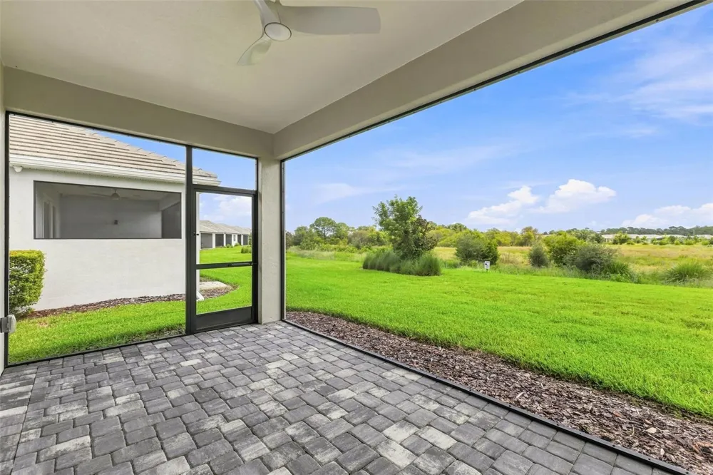 1003 WATERLINE COURT Sarasota, FL 34240