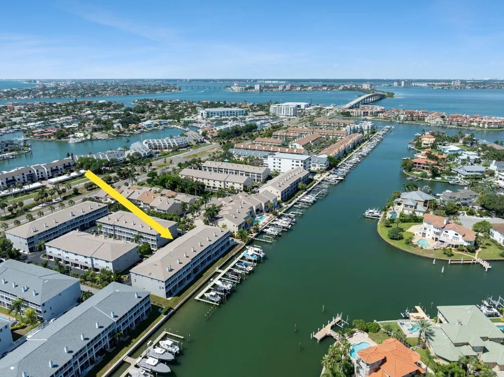 521 PINELLAS BAYWAY S #105 Tierra Verde, FL 33715